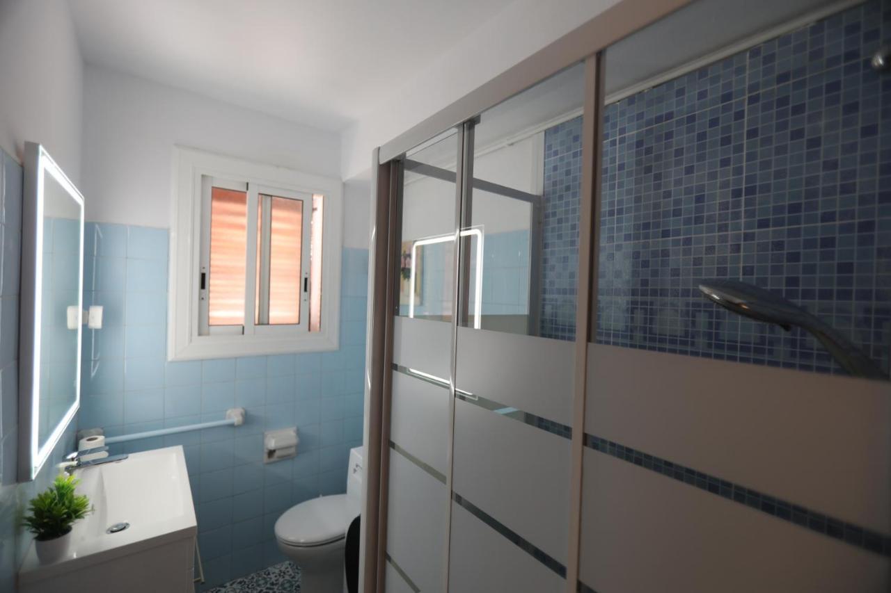 El Faro Apartaments Platja Llarga-Les Salines-Tgn Tarragona Exteriör bild