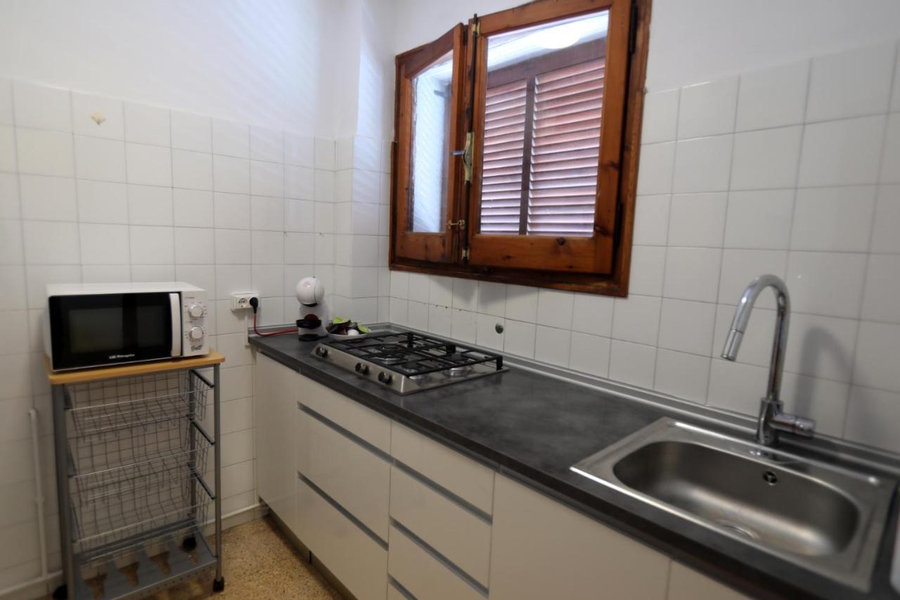 El Faro Apartaments Platja Llarga-Les Salines-Tgn Tarragona Exteriör bild